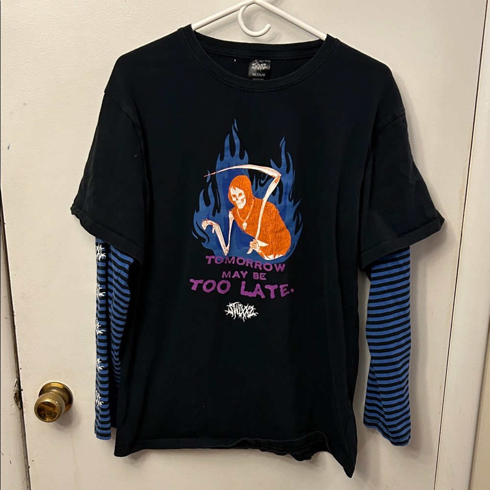 Swixxz Black Graphic Shirt with Blue Striped Sleeves Medium